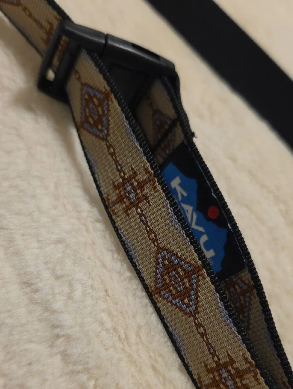 Kavu Men’s Black and Tan Patterned Web Belt